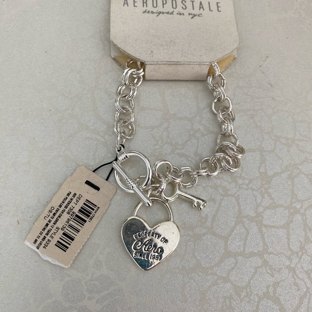 Aeropostale Silver Heart Lock & Key Charm Bracelet